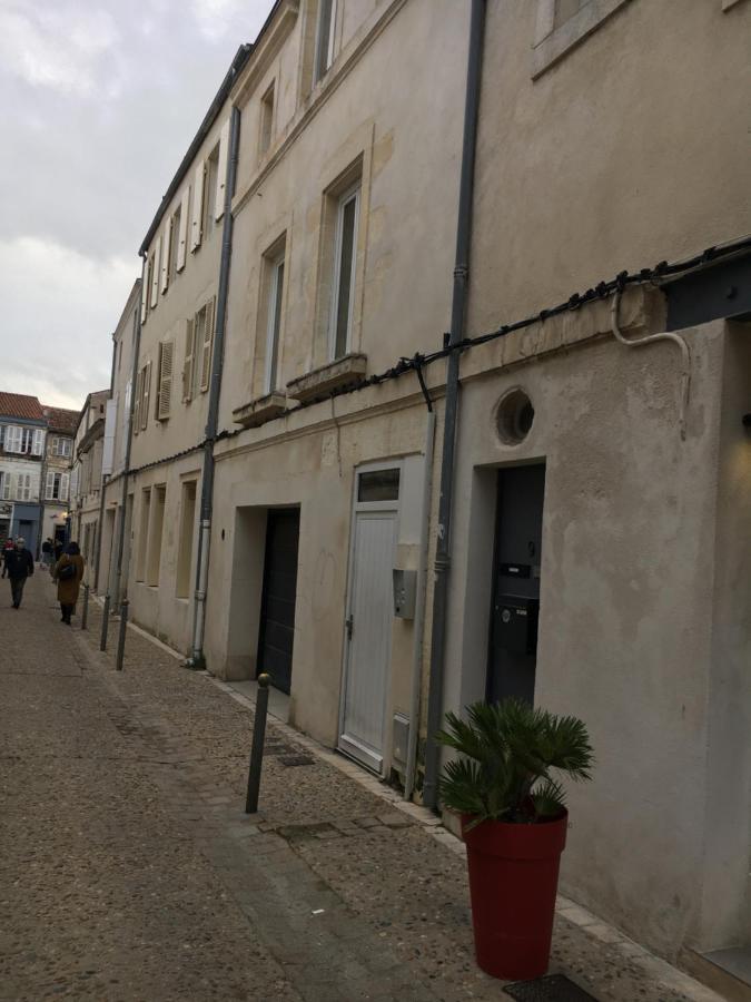 Nid Douillet T2 Wifi Centre Historique 3 Etoiles Daire La Rochelle  Dış mekan fotoğraf